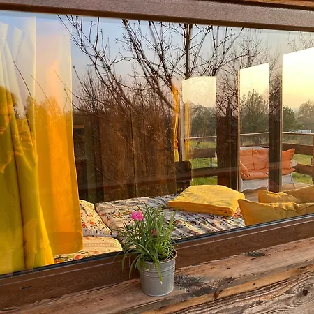 Ptasia Osada Ferienhaus *
